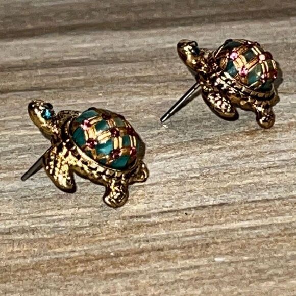 Betsey Johnson Turtle Stud Pierced Earrings Turquoise Pink Gold - Picture 4 of 5